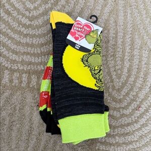 Dr. Suess Grinch Men's Socks -3 pairs